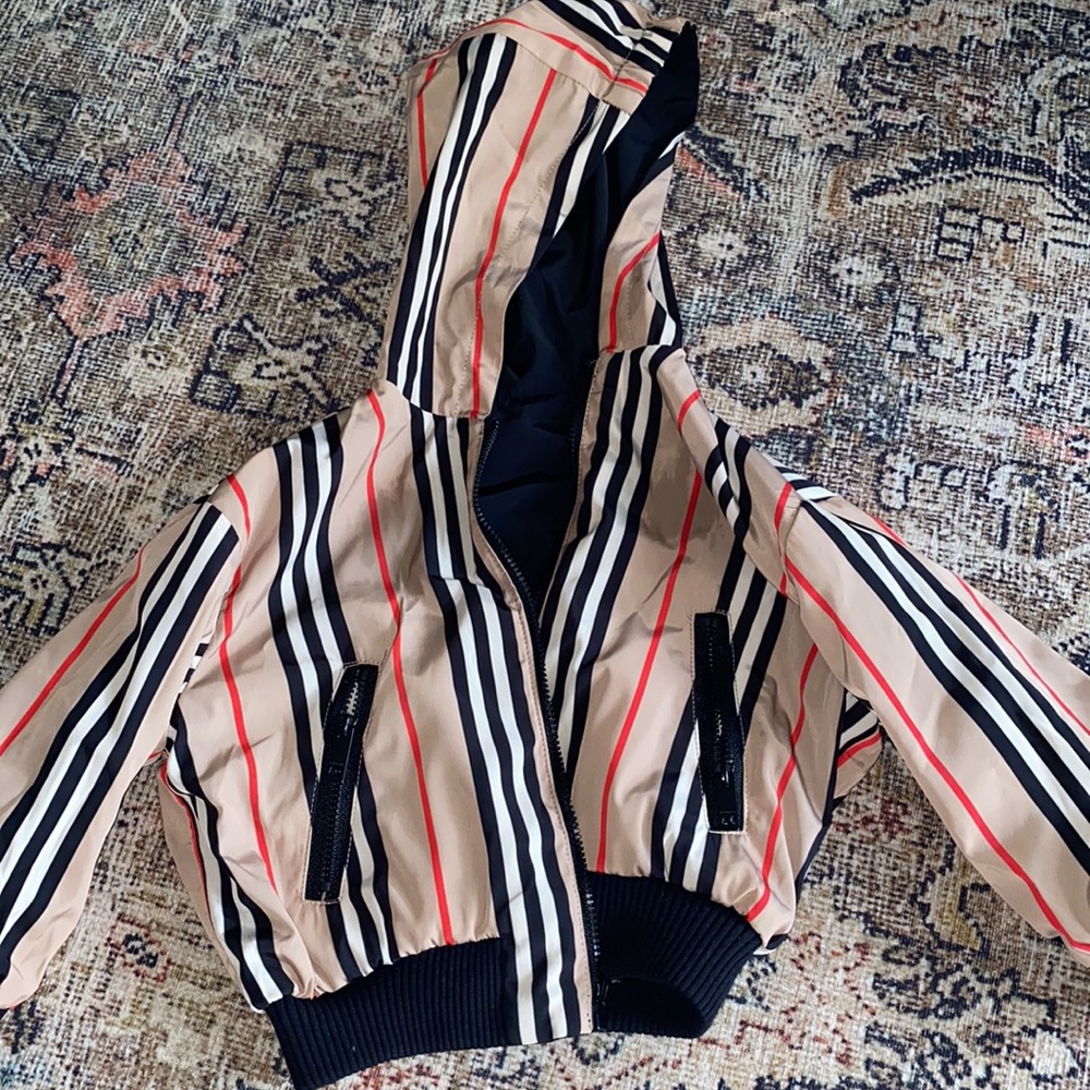Reversible Burberry Jacket - size 18 m
